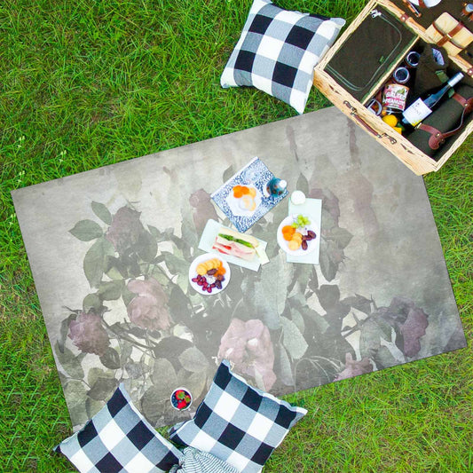 Vintage Floral waterproof picnic mat, 81 x 55in, Design 23
