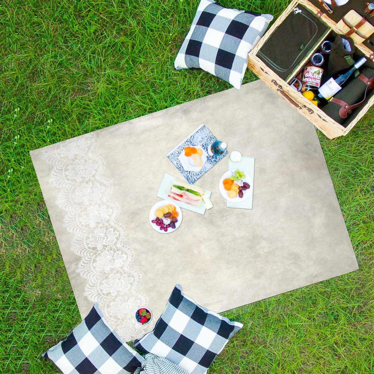 Victorian lace print waterproof picnic mat, 69 x 55in, design 27