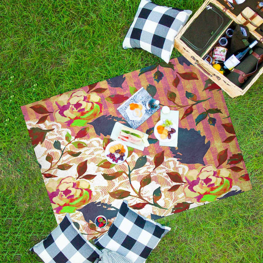 Victorian lace print waterproof picnic mat, 69 x 55in, design 22