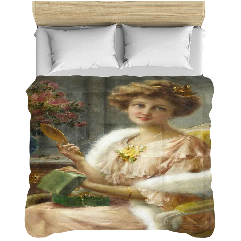 Victorian lady design comforter, twin, twin XL, queen or king, A young lady with a mirror