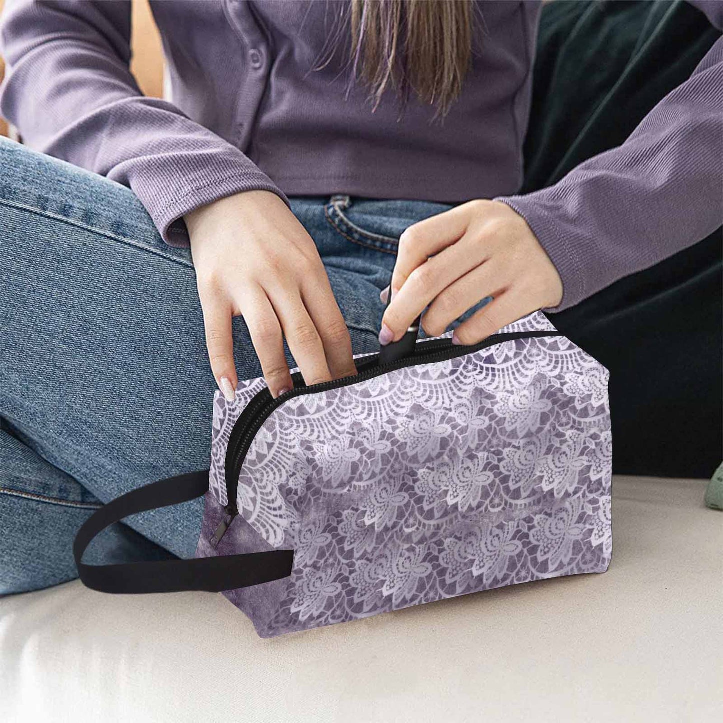 Victorian lace print toiletry comestic bag, design 39