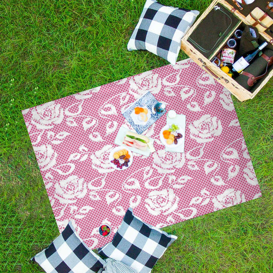 Victorian lace print waterproof picnic mat, 69 x 55in, design 17
