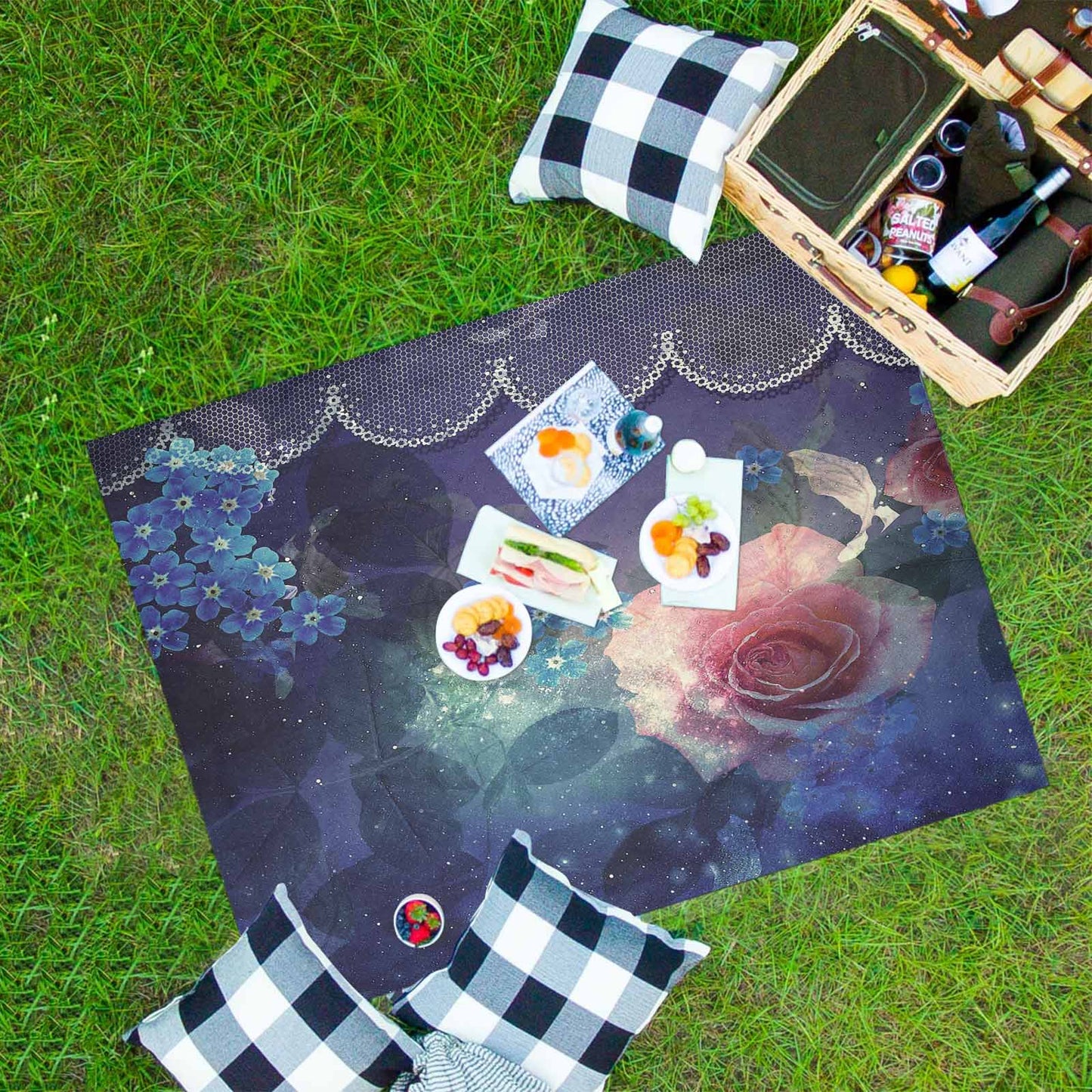 Victorian lace print waterproof picnic mat, 69 x 55in, design 02