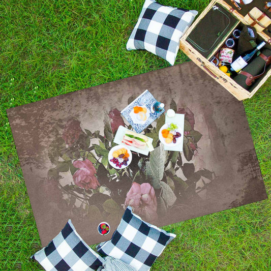 Vintage Floral waterproof picnic mat, 81 x 55in, Design 22x